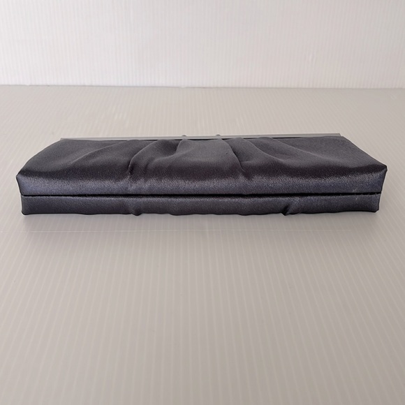 Jessica  McClintock Clutch - Picture 3 of 10